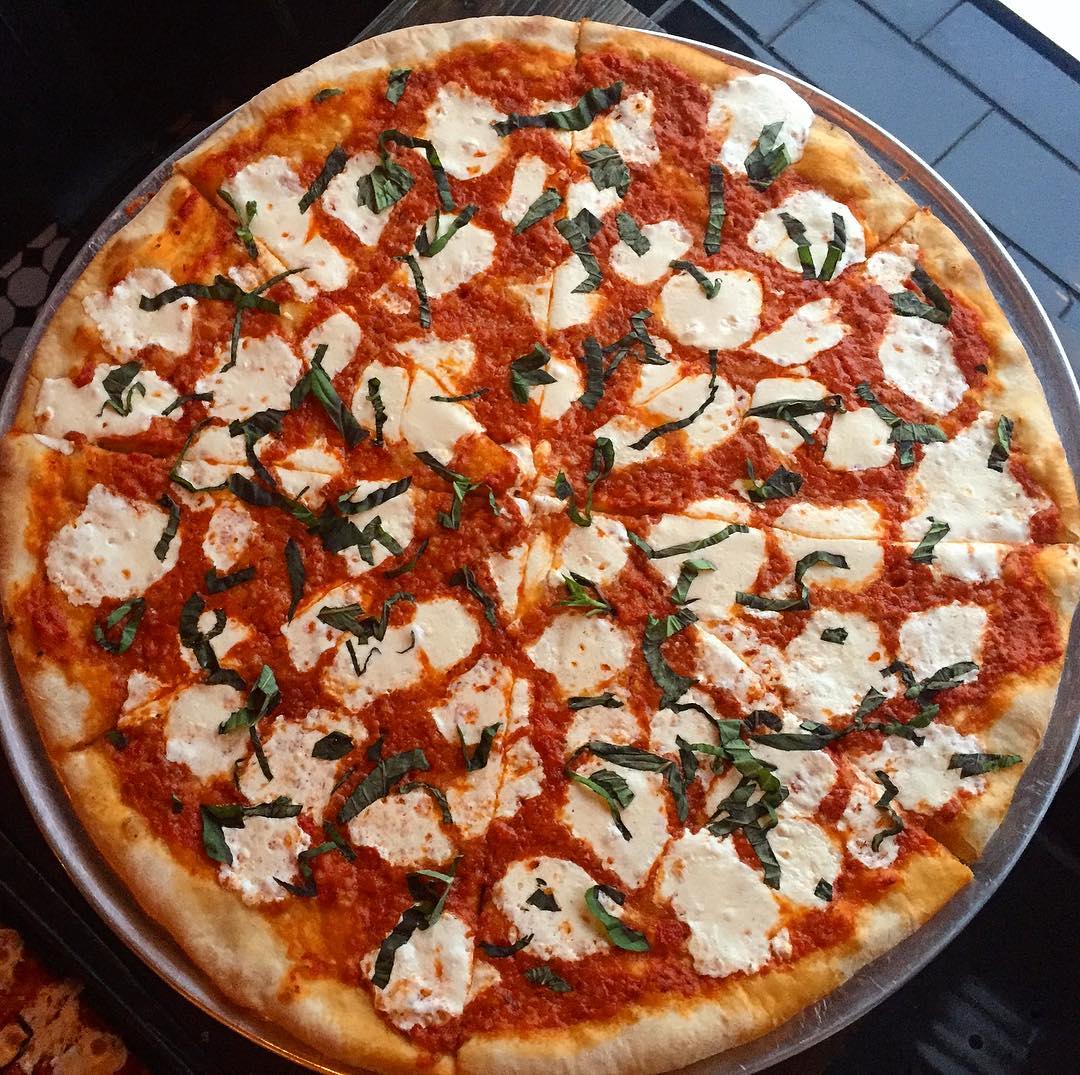 Order the Best Pizza in Staten Island Online